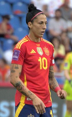 Partido España - Bélxica en Riazor, clasificatorio Eurocopa 2025 227 (cropped - Jenni Hermoso) (cropped).jpg