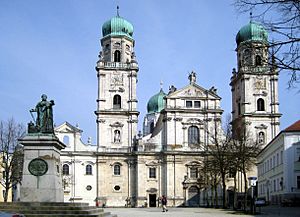 Archivo:Passauer Dom