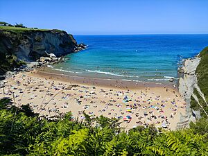 Archivo:Playa de Matalenas, Santander