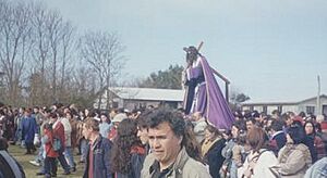 Archivo:Procesión en Cahuach