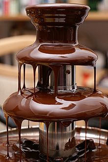 Archivo:Small Chocolate Fountain
