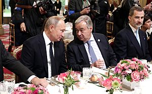 Archivo:Vladimir Putin, António Guterres & Felipe VI of Spain