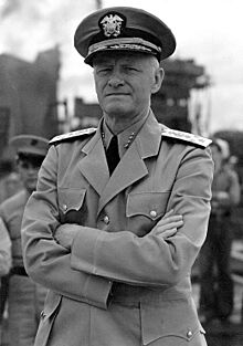 Adm Chester Nimitz-1942.jpg