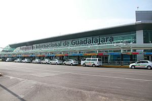 Archivo:Aeropuerto de Guadalajara 3