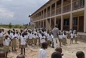 Archivo:Carolus Magnus Schule-Burundi