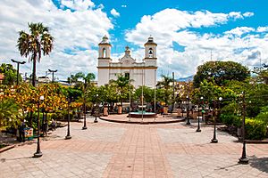 Archivo:CentroZacapa