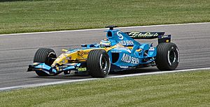Archivo:Fisichella (Renault) qualifying at USGP 2005