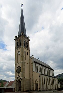 Husseren-Wesserling, Église Saints-Philippe-et-Jacques 1.jpg