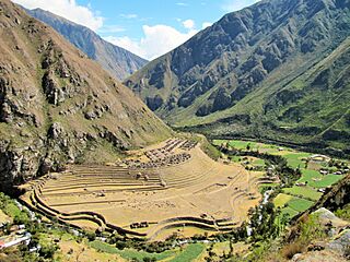Inca Trail Patallacta 1.jpg