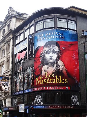 Les Misérables at Queen's Theatre in London.jpg