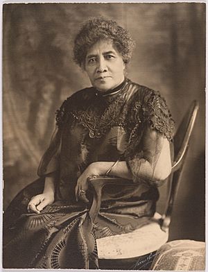 Archivo:Liliuokalani in 1908