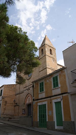 Archivo:Mallorca-Portocolom-Church-01