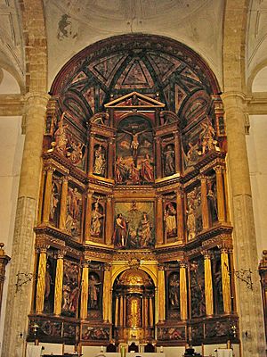 Archivo:Nava del Rey iglesia Santos Juanes retablo mayor ni