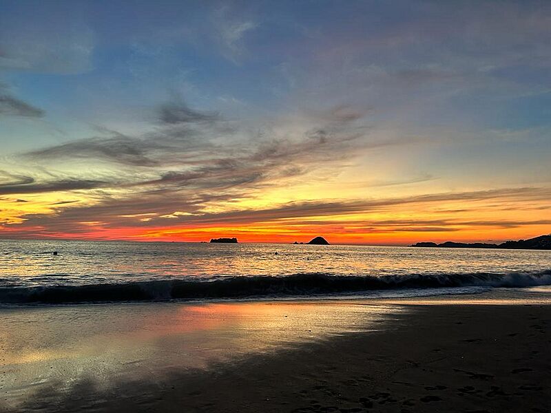 Playa atardecer