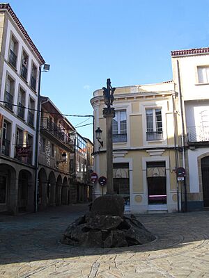 Archivo:Plaza de la constitución