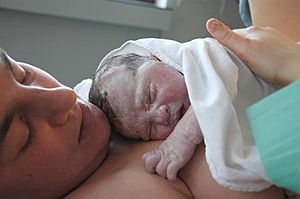 Archivo:Postpartum baby2