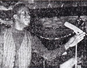 Rochereau performing at Paris Olympia.jpg