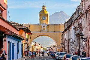 Archivo:Santa Catalina Arch - Antigua Guatemala Feb 2020