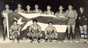 Archivo:2346 BanderaCuba412