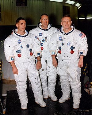Archivo:Apollo8 Prime Crew