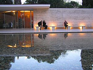 Archivo:Barcelona Pavilion