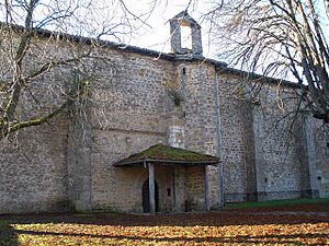 Archivo:Barria - Monasterio de Santa Maria 1