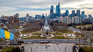 BenjaminFranklinParkway2017.jpg