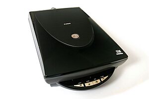 Archivo:Canon 9950F04