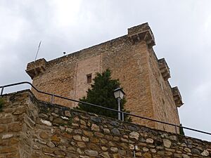 Archivo:Castillo de Jódar