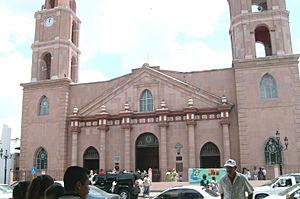 Archivo:Catedral Nuestra Señora del Refugio