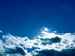 Archivo:Cielo Matutino