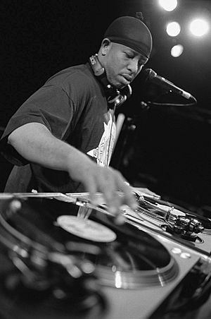 Archivo:DJ Premier-06-mika