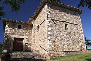 Archivo:Ermita de la Torre-Lumbreras-13716