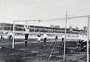 Archivo:Football aux JO 1900 - USFSA contre Upton Park