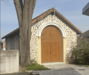 Archivo:Iglesia de lusa 2