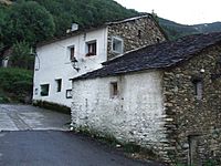 Archivo:La Torre de Cabdella. Aiguabella. Casa Erill 1