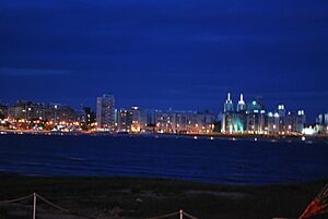 Archivo:MonteviDeo (6063467172)