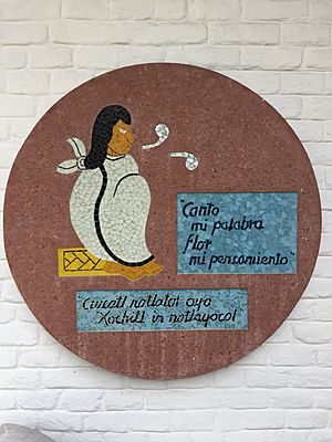 Archivo:Mural de mosaico en honor a Nezahualcoyotl