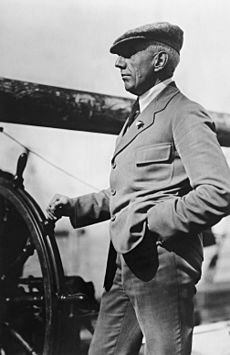 Archivo:Roald Amundsen2