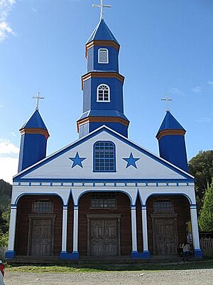 Archivo:Tenaun Church