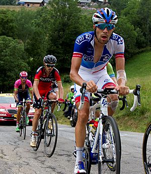 Archivo:Tour de France 2015, pinot en sanchez (19441625133)