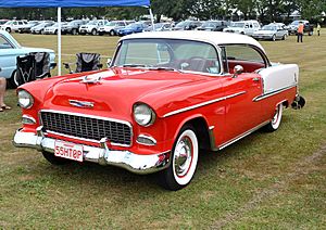 Archivo:1955 Chevrolet Bel-Air Coupe (32473668070)