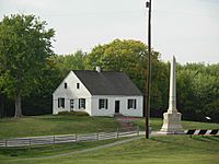 Archivo:Antietam National Battlefield Memorial - Dunker Church 02