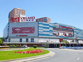 Baracaldo - MegaPark 07.JPG