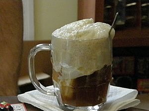 Archivo:Beer float