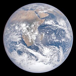 Archivo:Blue Marble December 7 2022