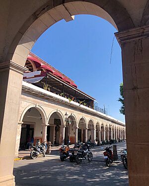 Archivo:Centro histórico de la ciudad de Uriangato