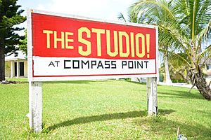 Archivo:Compas Point Studio (14949011761)