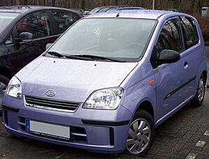 Archivo:Daihatsu Cuore 2005
