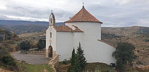 Archivo:Ermita de la Virgen de Tremedal (Tronchon )